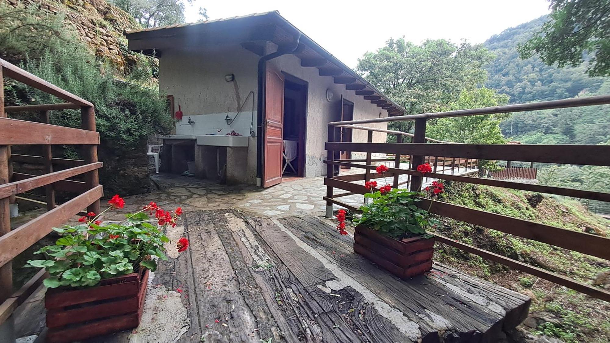 Agricamping Ponteraggio N.1 Hotell Dolceacqua Exteriör bild